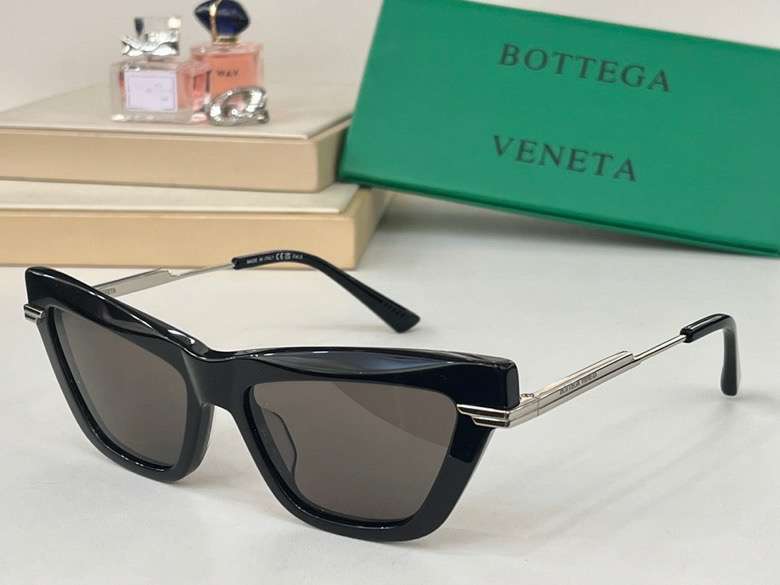 Picture of Bottega Veneta Sunglasses _SKUfw53692291fw